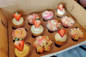 Cupcake to go cater 1